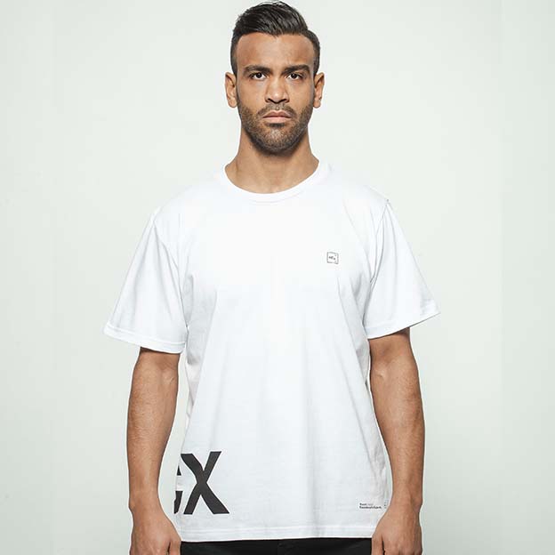 Essential T-Shirt white